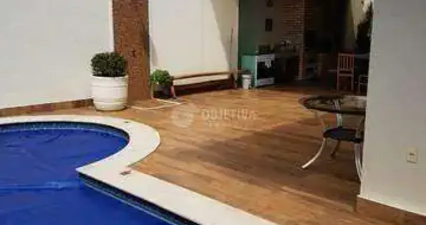 Casa com 4 quartos à venda no Jardim Inconfidência, Uberlândia 