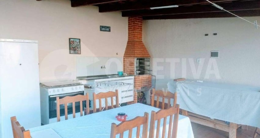 Oportunidade Imperdível: Casa à Venda em Localização Privilegiada no Bairro Santa Mônica em Uberlândia