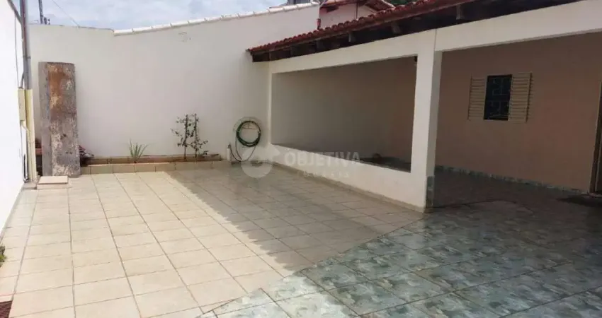 Casa à venda, 2 quartos, 2 vagas, SAO LUCAS - UBERLANDIA/MG