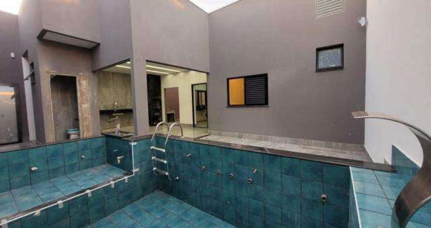 Linda casa com piscina aquecida para venda