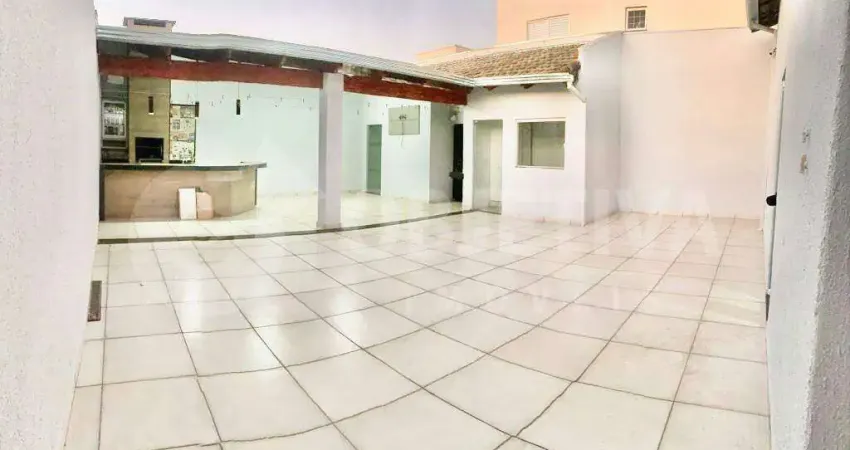 Maravilhosa casa disponivel a venda no Jardim Europa