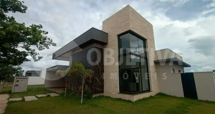 Casa Térrea de Luxo A Venda com Integração Excepcional - Condomínio Arts Em Uberlândia
