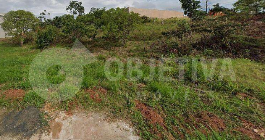 Excelente lote disponível para venda no bairro Jardim Inconfidência.