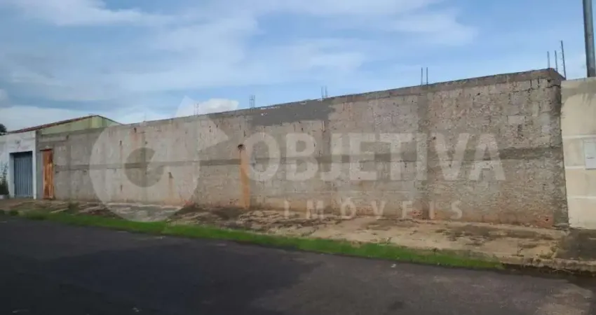 Terreno à venda no Jardim Europa, Uberlândia 