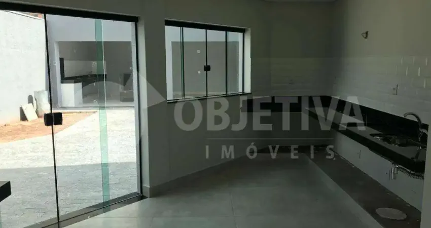 Oportunidade Única: Sobrado de 2 Andares à Venda no Nova Uberlândia
