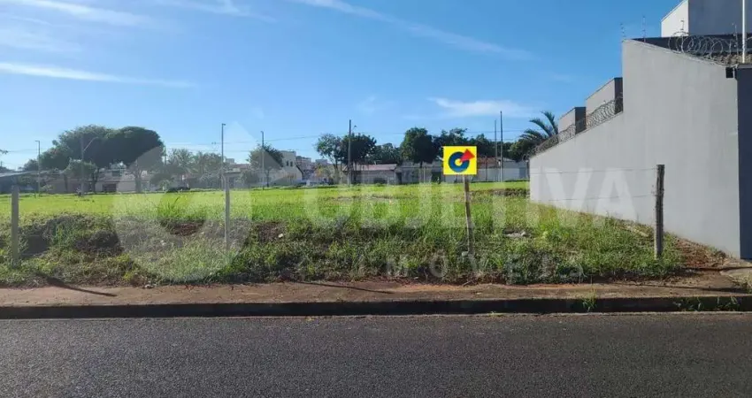 Terreno à venda no Santa Rosa, Uberlândia 