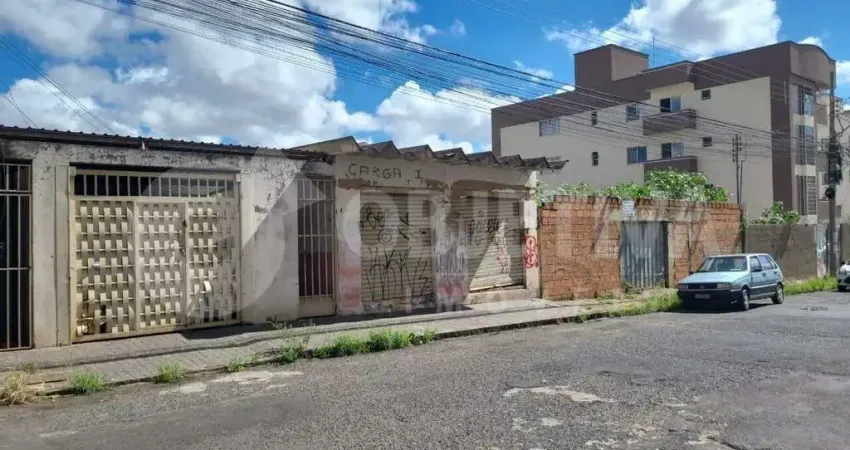 Terreno à venda no Santa Mônica, Uberlândia 