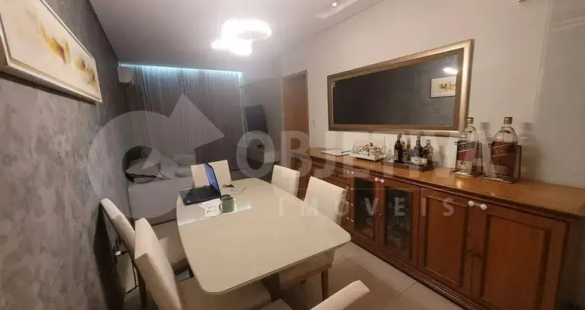 Apartamento à venda, 3 quartos, 1 suíte, 2 vagas, SANTA MONICA - UBERLANDIA/MG