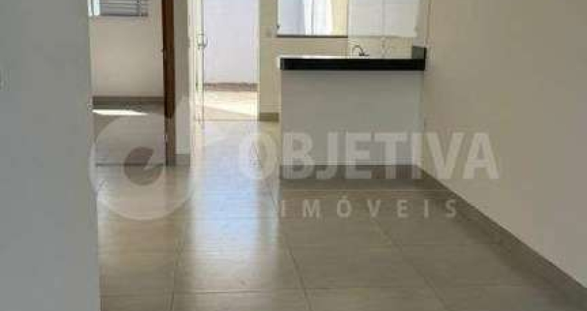 Casa à venda, 2 quartos, 1 suíte, 2 vagas, MORUMBI - UBERLANDIA/MG