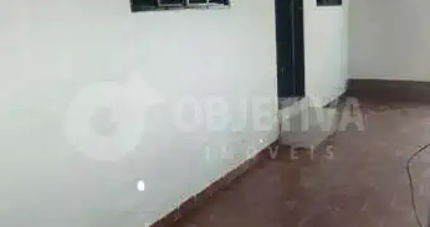 Casa à venda, 3 quartos, 1 vaga, ACLIMACAO - UBERLANDIA/MG