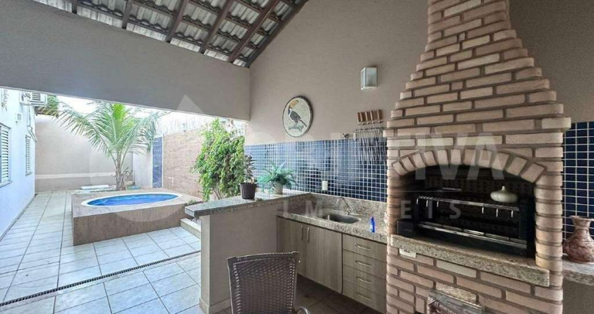 Casa à venda, 4 quartos, 2 suítes, 4 vagas, JARDIM KARAIBA - UBERLANDIA/MG