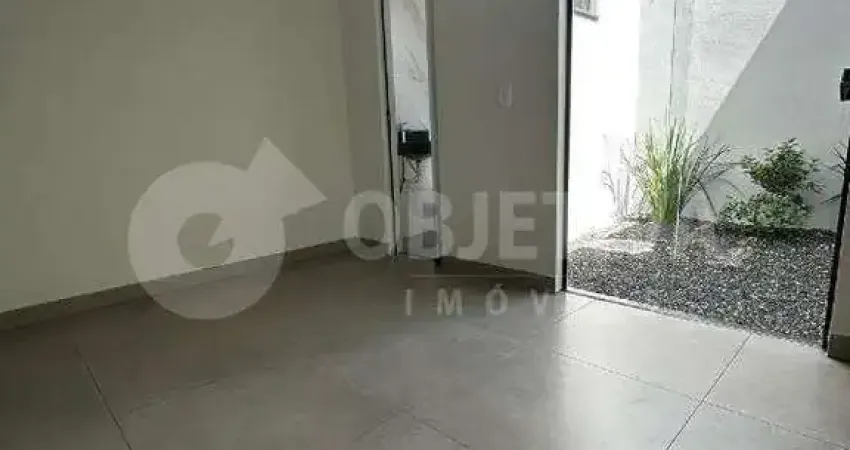 Casa à venda, 2 quartos, 1 suíte, 2 vagas, SHOPPING PARK - UBERLANDIA/MG