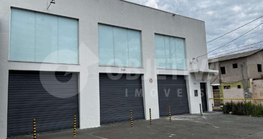 Ponto comercial para alugar no Tibery, Uberlândia 
