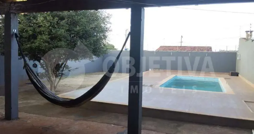 Casa à venda, 2 quartos, 5 vagas, GRANADA - UBERLANDIA/MG