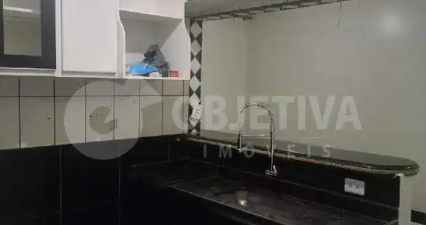 Casa à venda, 3 quartos, 1 suíte, 2 vagas, JARDIM DAS PALMEIRAS - UBERLANDIA/MG