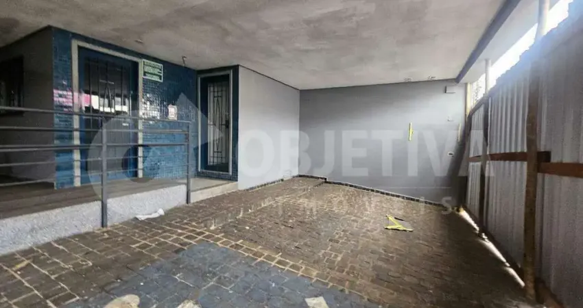 Excelente Casa Comercial no centro de Uberlandia disponível para aluguel