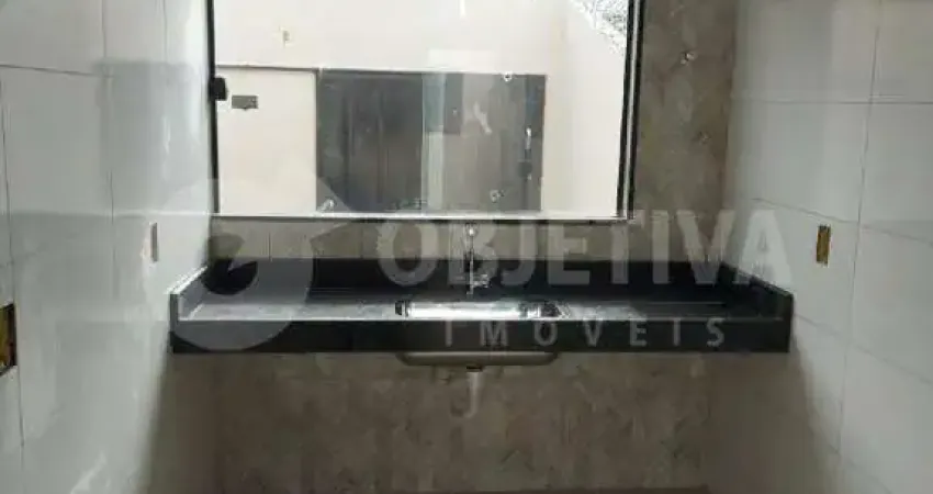 Casa à venda, 3 quartos, 1 suíte, 2 vagas, PRESIDENTE ROOSEVELT - UBERLANDIA/MG