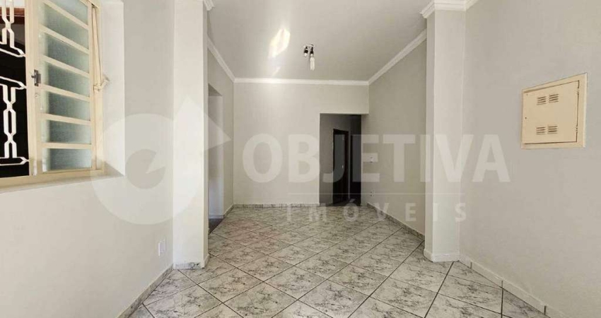 Apartamento para aluguel, 3 quartos, 2 suítes, 1 vaga, DANIEL FONSECA - UBERLANDIA/MG
