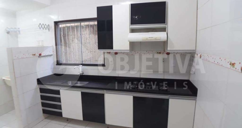 Apartamento à venda, 2 quartos, 1 suíte, 1 vaga, ALTO UMUARAMA - UBERLANDIA/MG