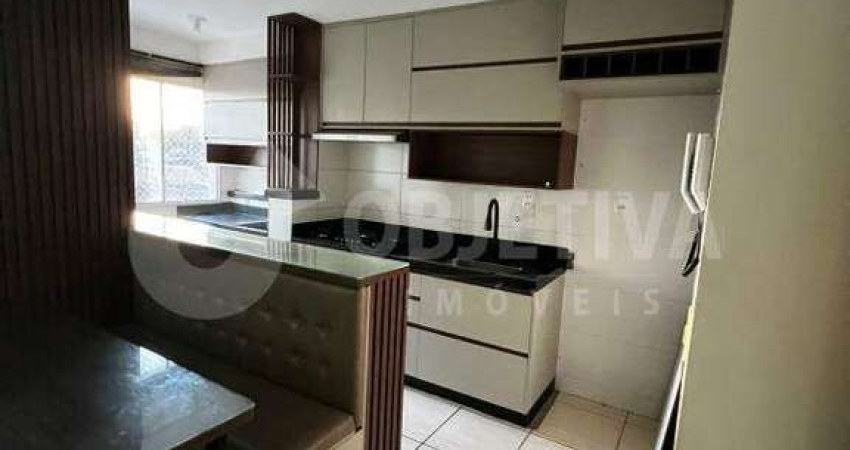 Apartamento à venda, 2 quartos, 1 suíte, 1 vaga, PRESIDENTE ROOSEVELT - UBERLANDIA/MG