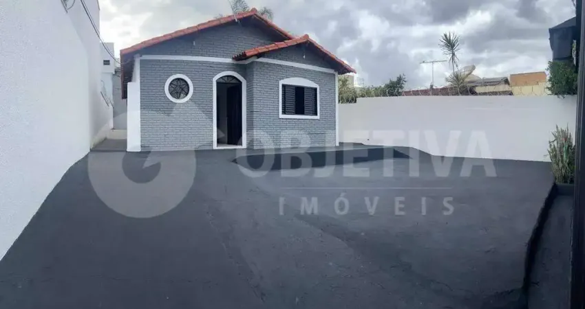 Casa à venda, 2 quartos, 5 vagas, VIGILATO PEREIRA - UBERLANDIA/MG