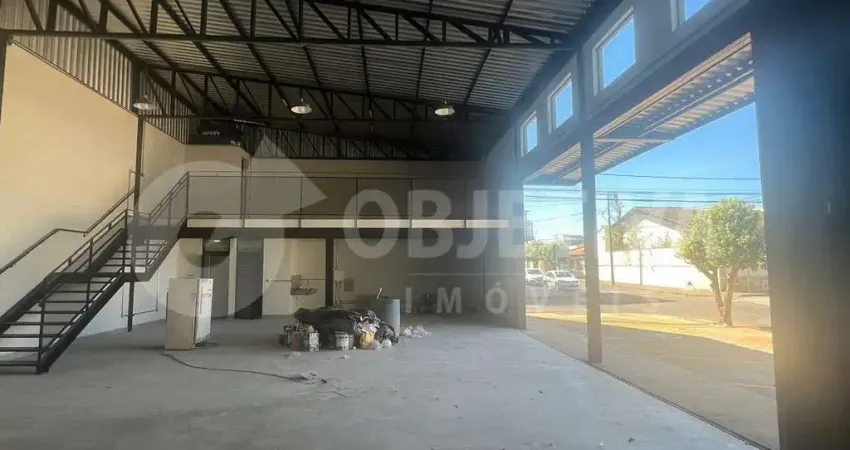 Galpão à venda, 6 vagas, CUSTODIO PEREIRA - UBERLANDIA/MG