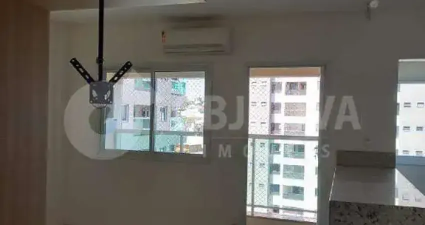 Flat à venda, 1 quarto, 1 suíte, 1 vaga, MORADA DA COLINA - UBERLANDIA/MG