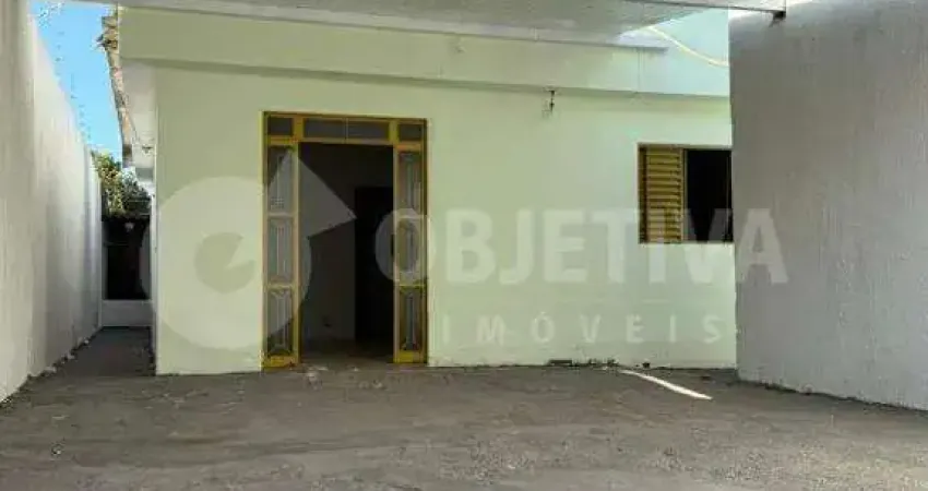 Casa com 3 quartos à venda em São Jorge, Uberlândia