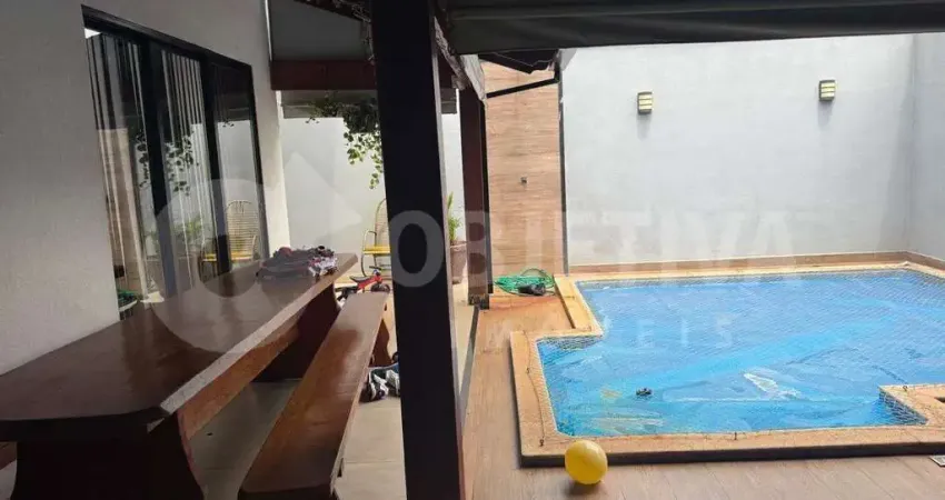 Casa à venda, 5 quartos, 5 suítes, 3 vagas, granada - uberlandia/mg