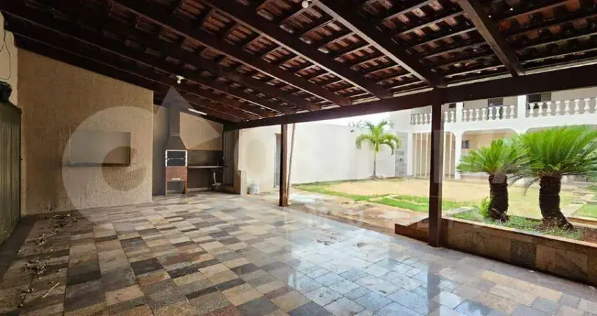 Casa para aluguel, 3 quartos, 2 suítes, 4 vagas, jaragua - uberlandia/mg