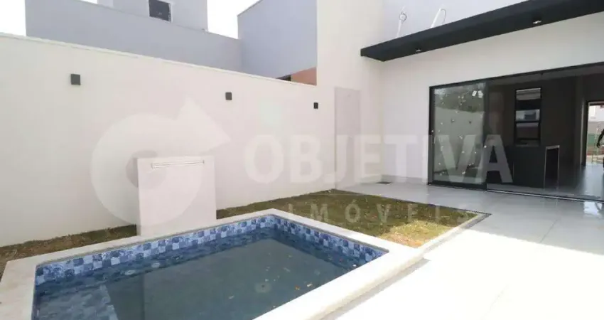 Casa em condomínio à venda, 3 quartos, 2 suítes, 2 vagas, condomínio raros alto umuarama - uberlandia/mg