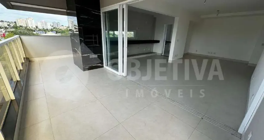 Apartamento com 3 quartos para alugar no Copacabana, Uberlândia 