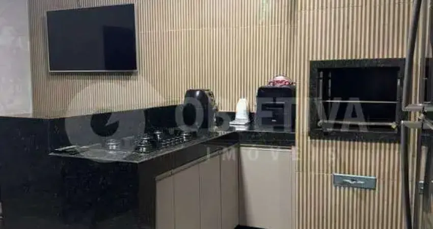 Casa à venda, 3 quartos, 1 suíte, 2 vagas, alto umuarama - uberlandia/mg