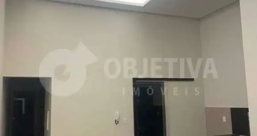 Casa à venda, 2 quartos, 1 suíte, 2 vagas, LARANJEIRAS - UBERLANDIA/MG