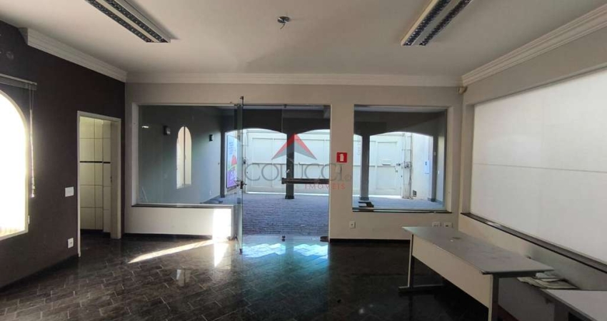 Casa com 3 quartos para alugar no Centro, Araçatuba 