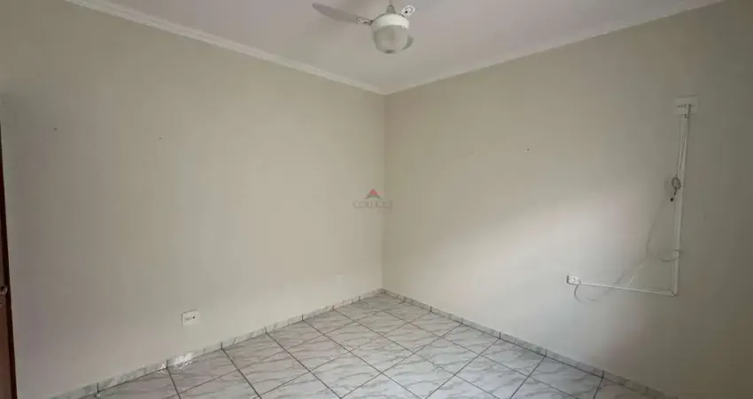 Casa com 3 quartos para alugar no Icaray, Araçatuba 