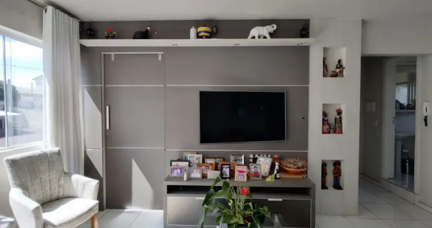 Excelente apatartamento mobiliado com 100 m² útil, com suíte
