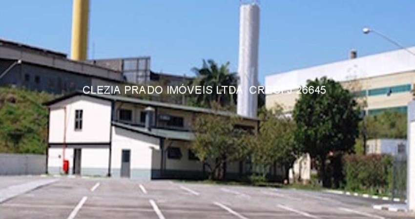 Barracão / Galpão / Depósito com 10 salas para alugar no Jardim Itaquiti, Barueri 