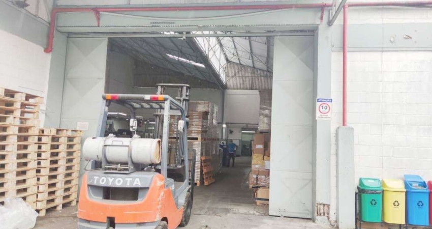 Barracão / Galpão / Depósito com 10 salas para alugar na Serraria, Diadema 