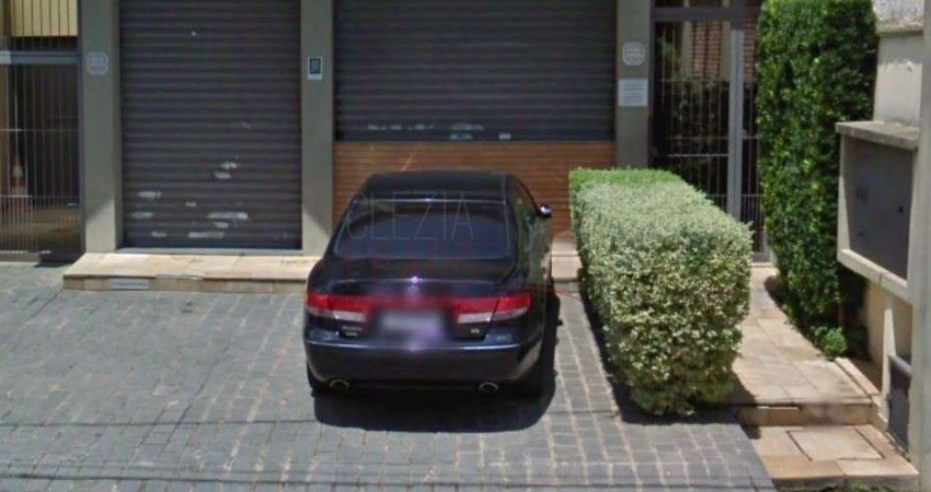 Barracão / Galpão / Depósito com 2 salas para alugar na Chácara Santo Antônio, São Paulo 
