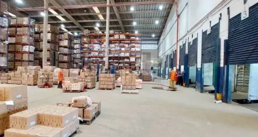 Barracão / Galpão / Depósito com 10 salas para alugar no Centro, Embu das Artes 
