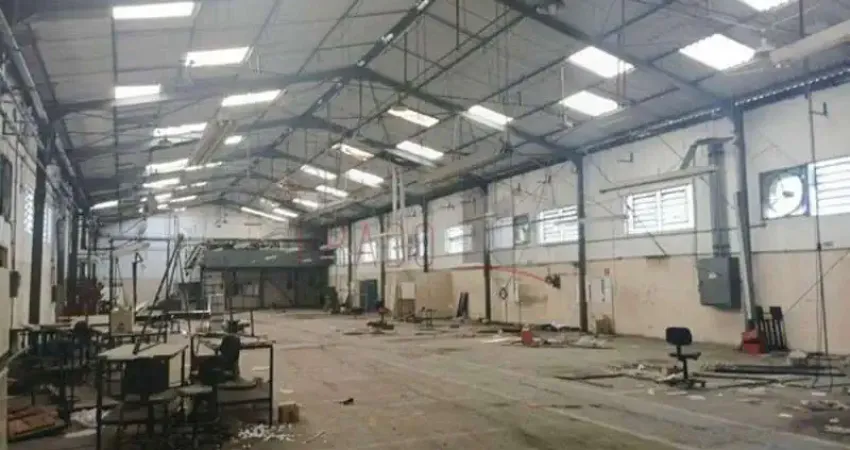 Barracão / Galpão / Depósito com 5 salas para alugar no Socorro, São Paulo 