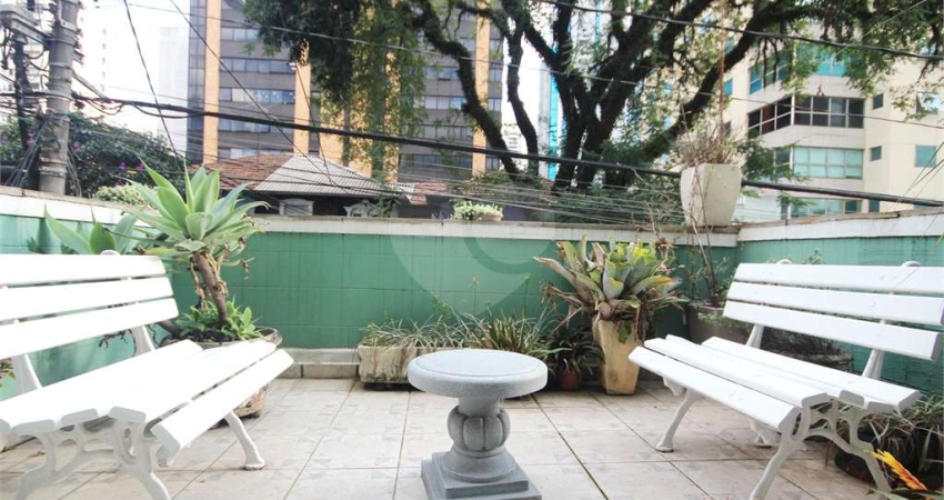 Sobrado com 5 quartos à venda em Jardim Paulista - SP