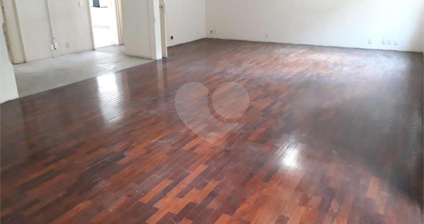 Apartamento com 5 quartos à venda em Santa Cecília - SP