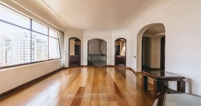 Apartamento com 3 quartos à venda em Jardim Paulista - SP