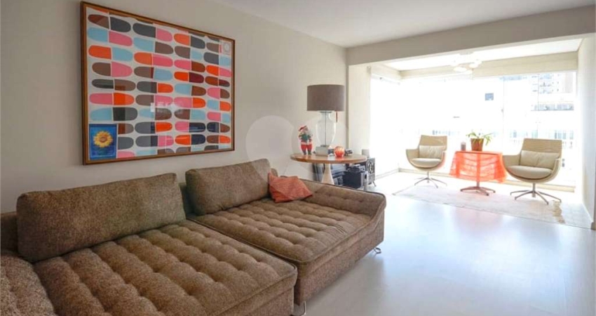 Duplex com 3 quartos à venda em Jardim Paulista - SP