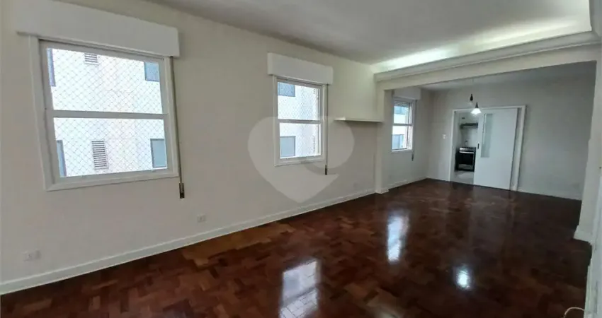 Apartamento com 2 quartos à venda em Cerqueira César - SP