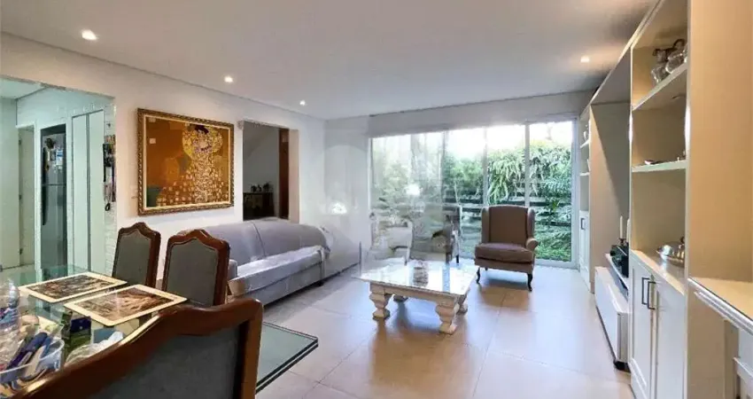 Casa com 3 quartos à venda na Alameda dos Arapanés, --, Moema, São Paulo