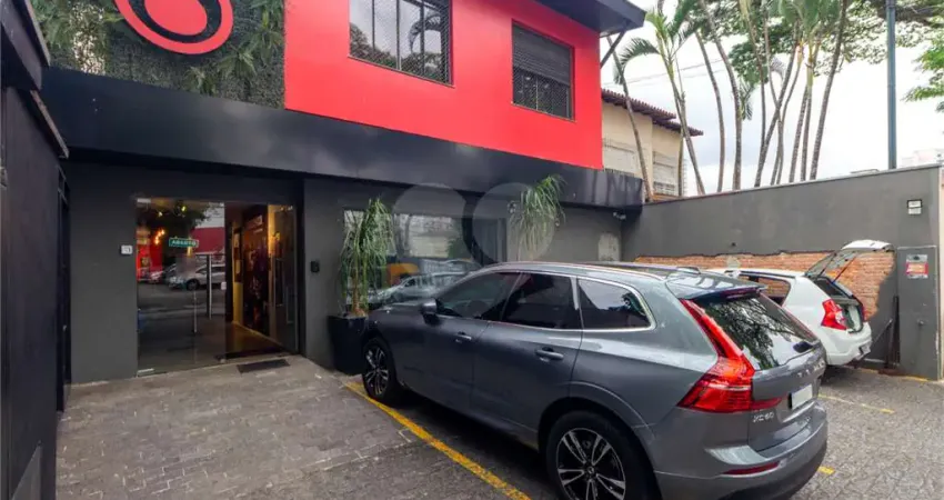 Casa comercial à venda no Itaim Bibi, São Paulo 