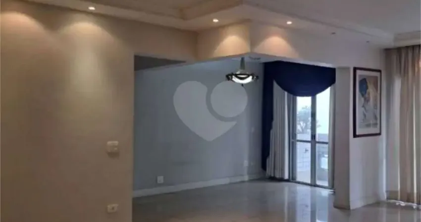 Apartamento com 2 quartos à venda na Avenida Ibijaú, --, Moema, São Paulo
